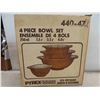 Image 2 : NOS pyrex 4 pc nesting bowl set, old orchard with origional box 