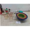 Image 1 : 4 PC pyrex nesting bow set, moka press cheese 