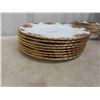 Image 3 : 66 PC royal albert old country 