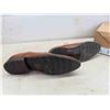 Image 2 : BED foam shows size 7 new or store return 