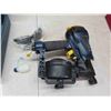 Image 2 : mastercraft air powered coil roofing nailer 