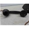 Image 2 : 1940's bakelite phone 