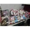 Image 1 : 18 halloween costumes size xs+ small 