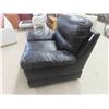 Image 2 : Leather/Leather Style Comfy Living Room Chair 
