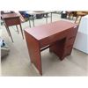 Image 2 : Desk 30'' x 36'' x 17'' 