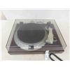 Image 2 : Denon DP-1200 Turntable 