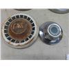 Image 2 : Hub Caps: Ford, GMC, Chevy 