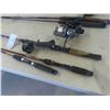 Image 2 : 8 Fishing Rods, 4 Reels 