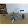 Image 1 : Ice Fishing Auger, Scoop