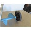 Image 2 : Ice Fishing Auger, Scoop