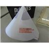Image 6 : Vintage Lamp Shade, Picture Frame 19'' x 11'' & More 
