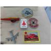 Image 8 : 1987 McDonalds Lunch Pail, Diecast Airplanes, Pez 