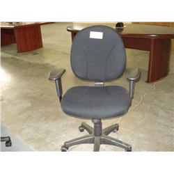 Black Cloth Gaslift Chair