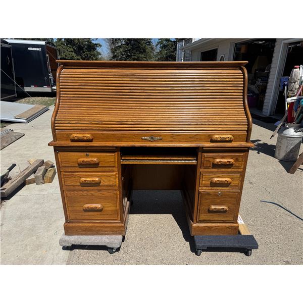 ROLL-TOP DESK