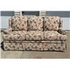 Image 10 : FLEXSTEEL COUCH - IN EXCELLENT CONDITION - LIKE NEW!
