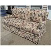 Image 2 : FLEXSTEEL COUCH - IN EXCELLENT CONDITION - LIKE NEW!