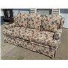 Image 5 : FLEXSTEEL COUCH - IN EXCELLENT CONDITION - LIKE NEW!