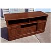 Image 2 : TV STAND OR DISPLAY CABINET