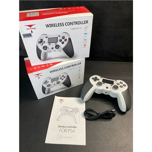 2 Ergonomic Wireless Controllers for PS4/PC - New