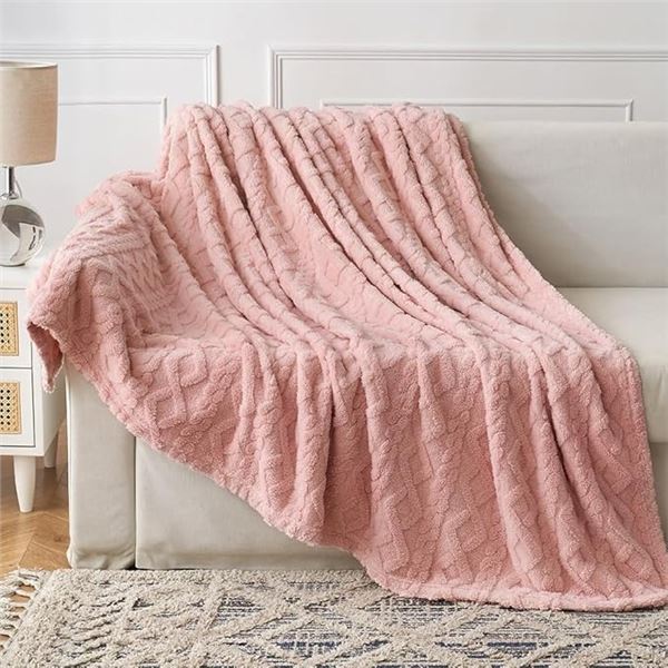 1 Miulee Plush Fleece Throw Blanket (50 x 70 Inch) - Pink - New Sealed