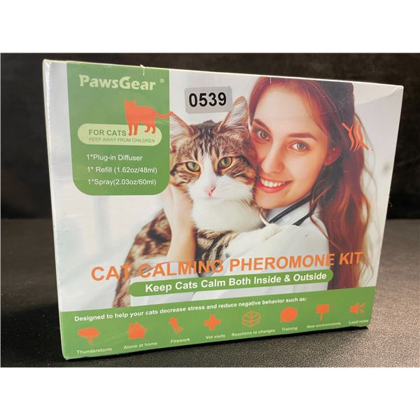 1 PawsGear Cat Calming Pheromone Plug-In Diffuser Kit; Reduces Stress/Anxiety in Cats - New Sealed