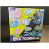 Image 2 : 1 Laoese 2-in-1 Rock Painting Art Kit - Glow In The Dark Rock Painting/Arts & Crafts Kit - New