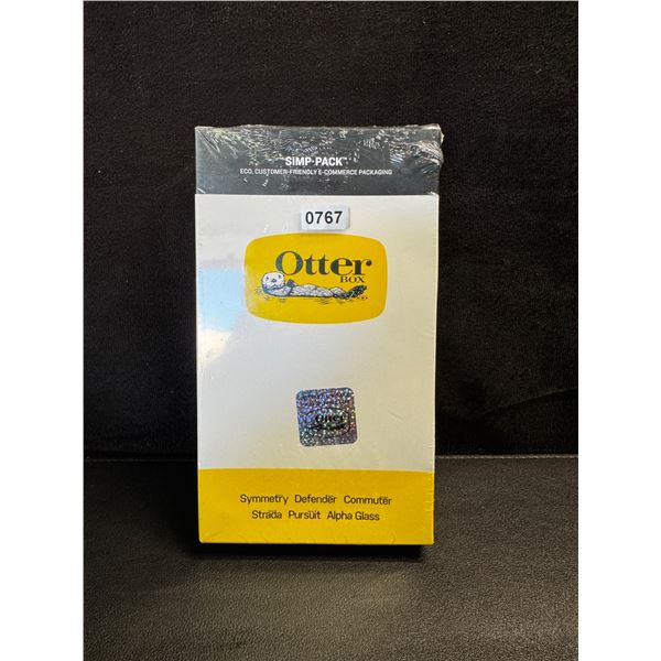 1 Otterbox Defender Series Case with Holster Clip for Samsung S23 - New