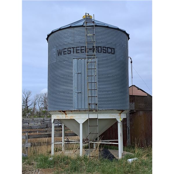 Westeel Rosco 1900 Bushell Steel Hopper Bin, On Cement Pad - To Be Moved By Purchaser