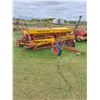 Image 7 : Minneapolis-Moline 14' Press Drill Seeder
