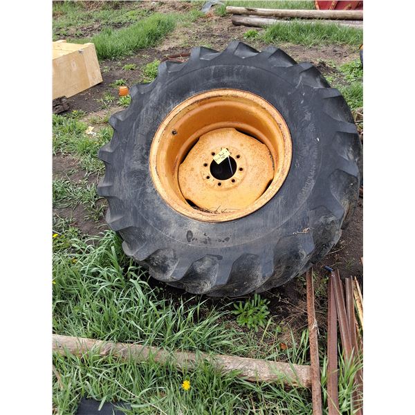 (2) 18.4 - 26 410 Massey-Ferguson Combine Rims/Tires