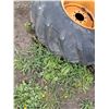 Image 3 : (2) 18.4 - 26 410 Massey-Ferguson Combine Rims/Tires