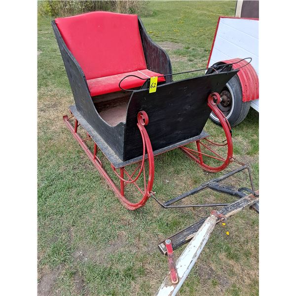 Vintage Steel Runner/Frame Cutter Sleigh