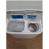 Image 2 : * Compact Washer/Dryer - 14" x 24" x 28" - Tested - Pickup Only
