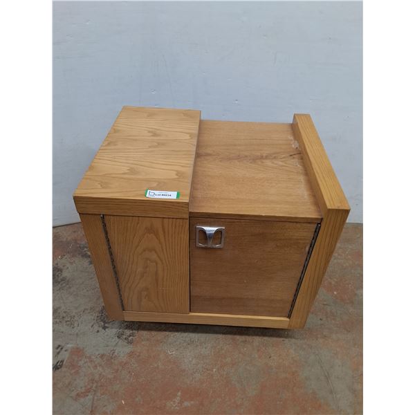 * Vintage Wooden End Table - 24" x 19" x 24" - Pickup Only