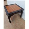 Image 2 : * Wooden End Table 18" x 18" x 15" - Pickup Only