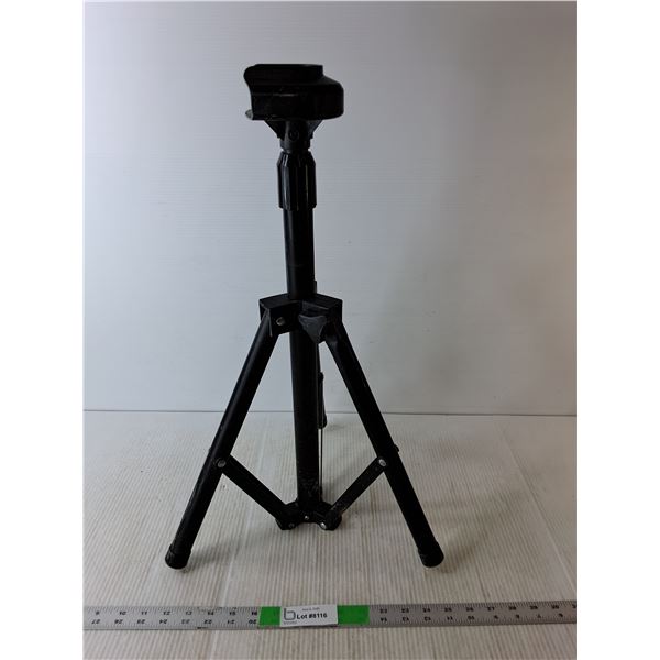 Artist Tripod