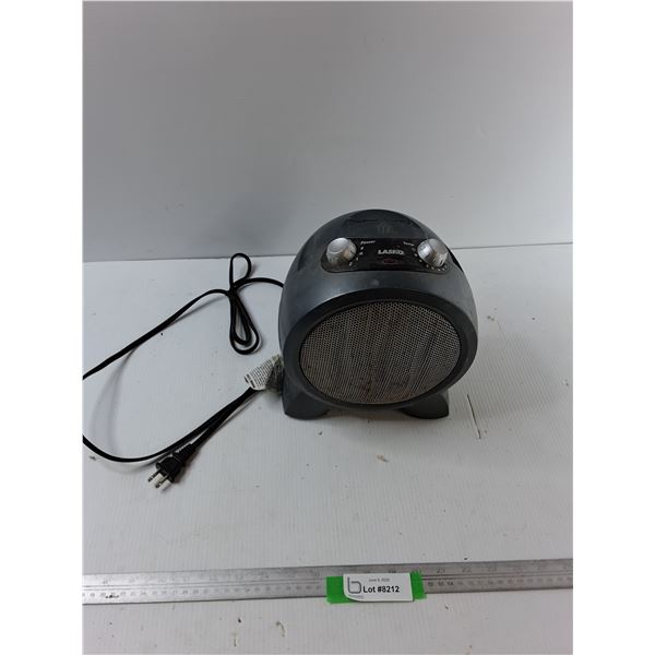 Lasko Fan - Turns On