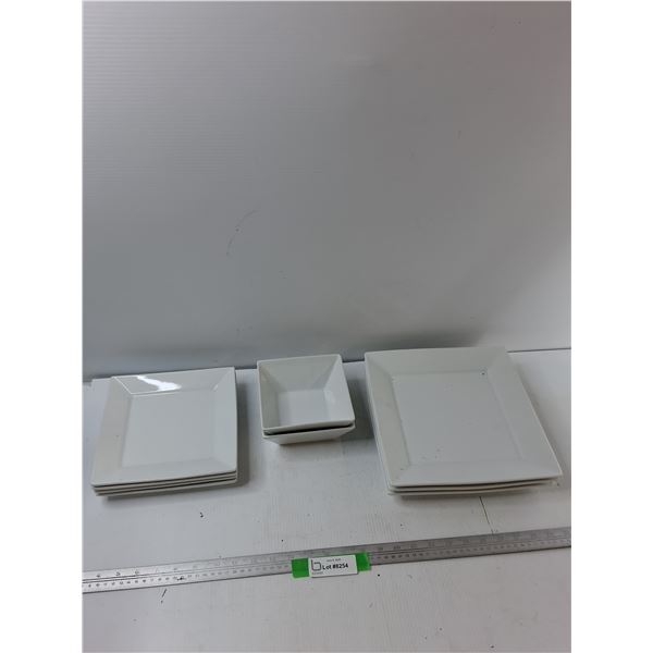 (7) Plates, (2) Bowls