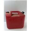 Image 2 : 5 Gallon Gas Can