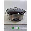 Image 1 : Frigidaire Professional Slow Cooker (Turns on / working)