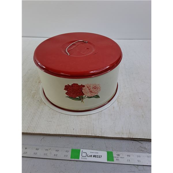 Large Tin Cake Carrier