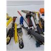 Image 3 : Tools, Screwsdrivers, Hammer, Saw Blades