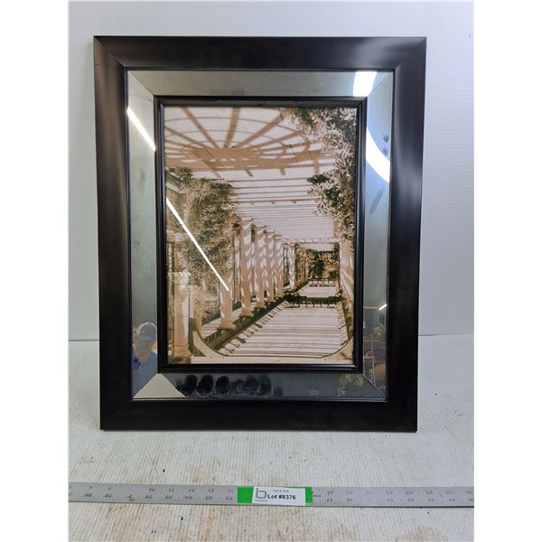 Picture in Frame (23"×19")