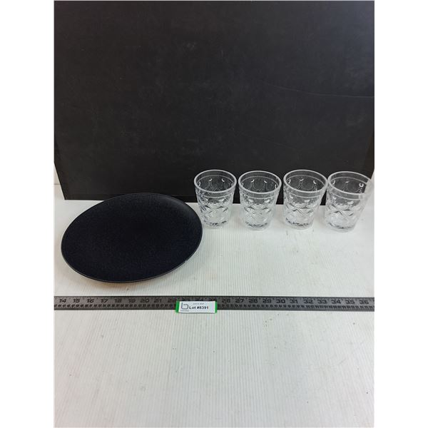 Gluckstein Earthenware Portugese Platter 12" Dia, Set of 4 Stackable Plastic Glasses