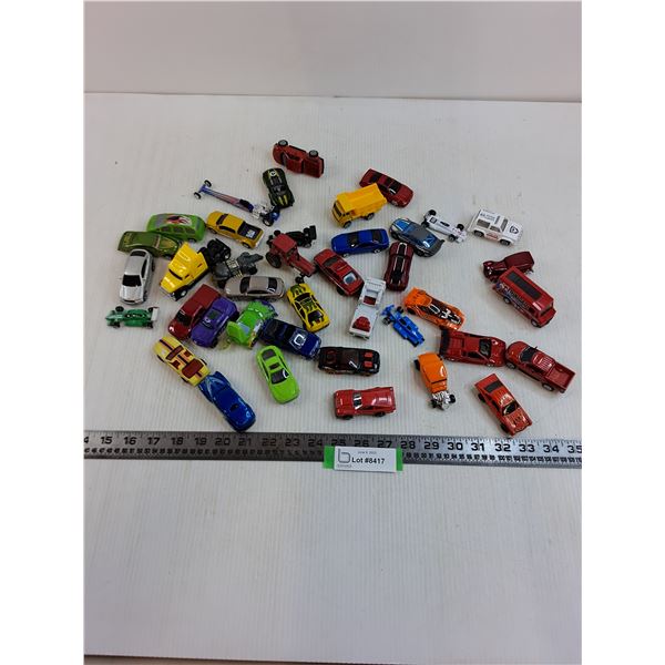 (35+) Dinky Cars