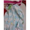 Image 4 : (4) Baby/Toddler Outfits & (2) Infant Blankets - All Unused
