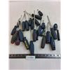 Image 1 : Assorted Mastercraft Screw Drivers