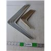 Image 1 : (12) Shelving Brackets- 6" x 8" & 10" x 12"