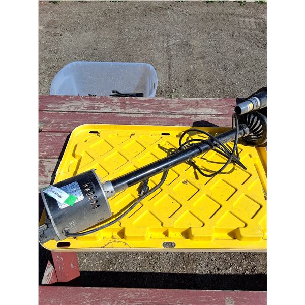 ** Little Giant Submeriable Pump (Working)-Cannot Ship