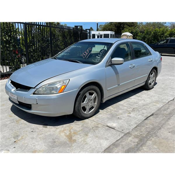 HOND ACCORD 2005 T-DONATION